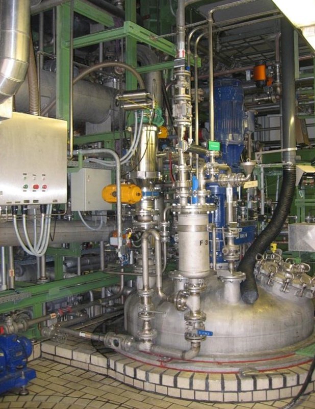 Volkmann-INEX-Installation Volkmann INEX pneumatic vacuum conveying system installed in chemical plant